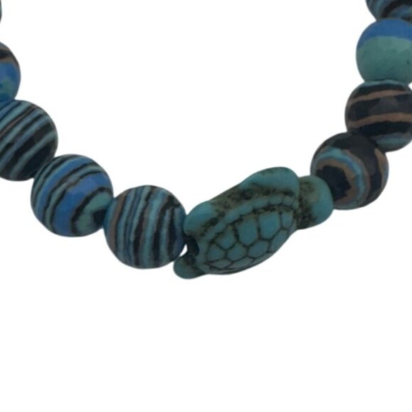 Turquoise Beaded Bracelet With Turtle Charm Stretch Design Elastic - Picture 4 of 8